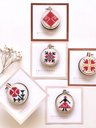 Martisoare traditionale Martisoare handmadeMartisoare corporate Martisoare deosebite Martisoare educatoare Martisoare scoala Martisoare lucrate manual Martisoare Romanesti Martisoare en gros Martisor traditional Martisor brodat cu simboluri motive traditional romanesti Martisor traditional Martisor romanesc Idei Martisor 1 8 martie martisoare cu motive romanesti martisoare ieftine martisoare en gros martisoare deosebite martisoare educatoare martisoare lucrate manual martisoare handmade