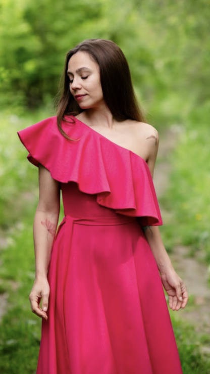 rochie ocazie rochie garden party rochie petrecere rochie eveniment rochie botez rochie nunta rochie midi rochie din in rochie materiale naturale rochie cocktail rochii ocazie botez nunta elegante rochie cununie rochie domnisoara de onoare rochie vara rochie eveniment in aer liber rochie nunta rochie cununie rochie eveniment rochie de ocazie din in